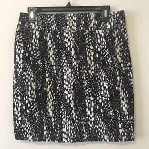 Anne Klein Patterned Skirt